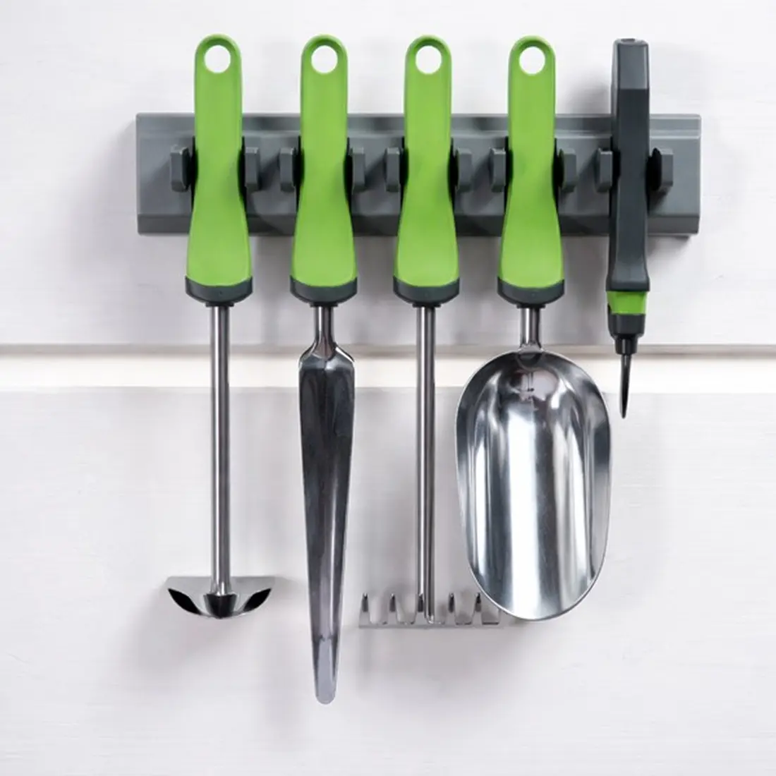 Gartengeräte Wandhalterung klein