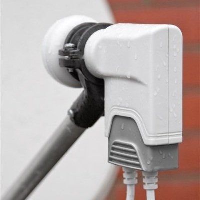 Universal Quattro LNB