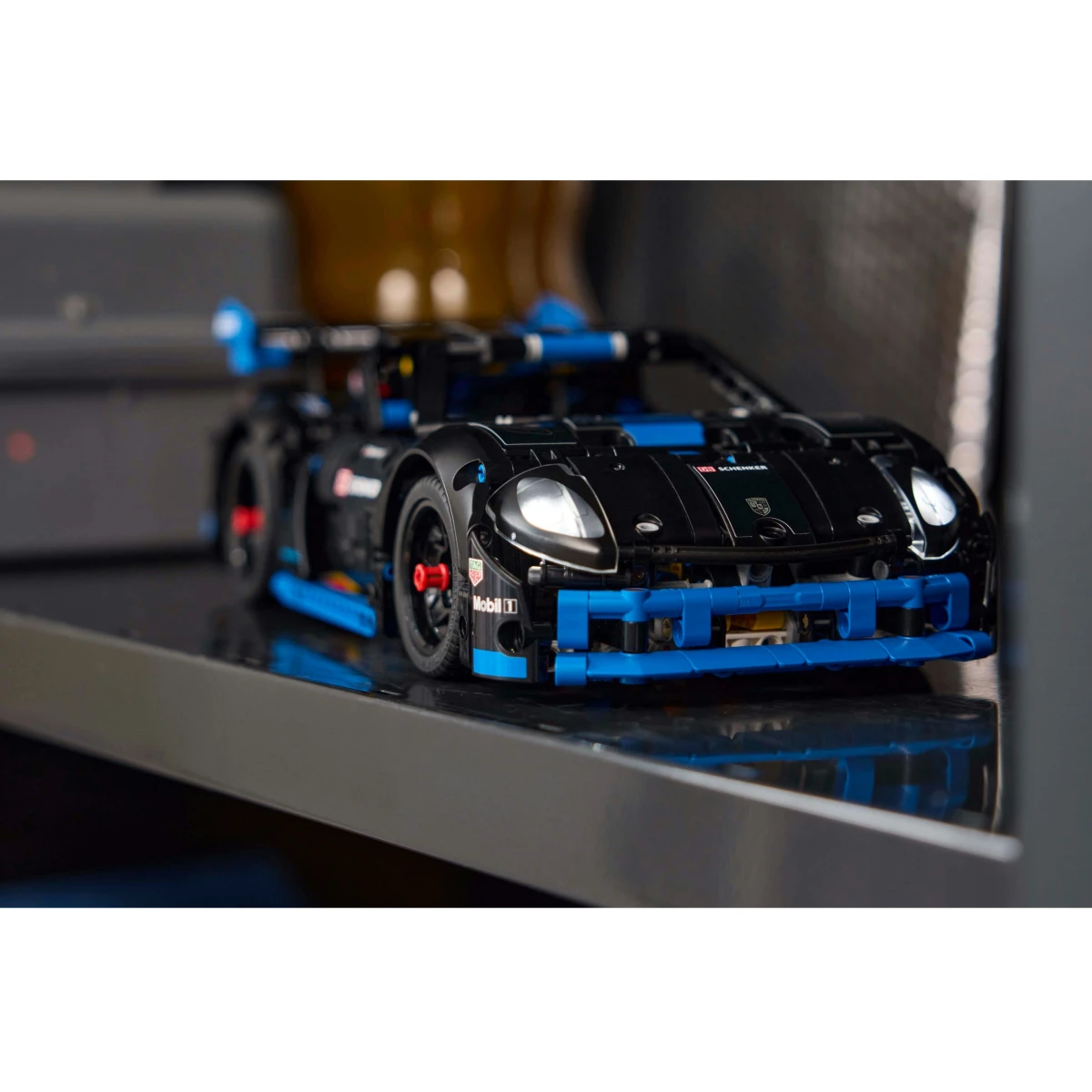 LEGO® Technic Porsche GT4 e-Performance Rennwagen 42176 LEGO® Technic Porsche GT4 e-Performance Rennwagen 42176