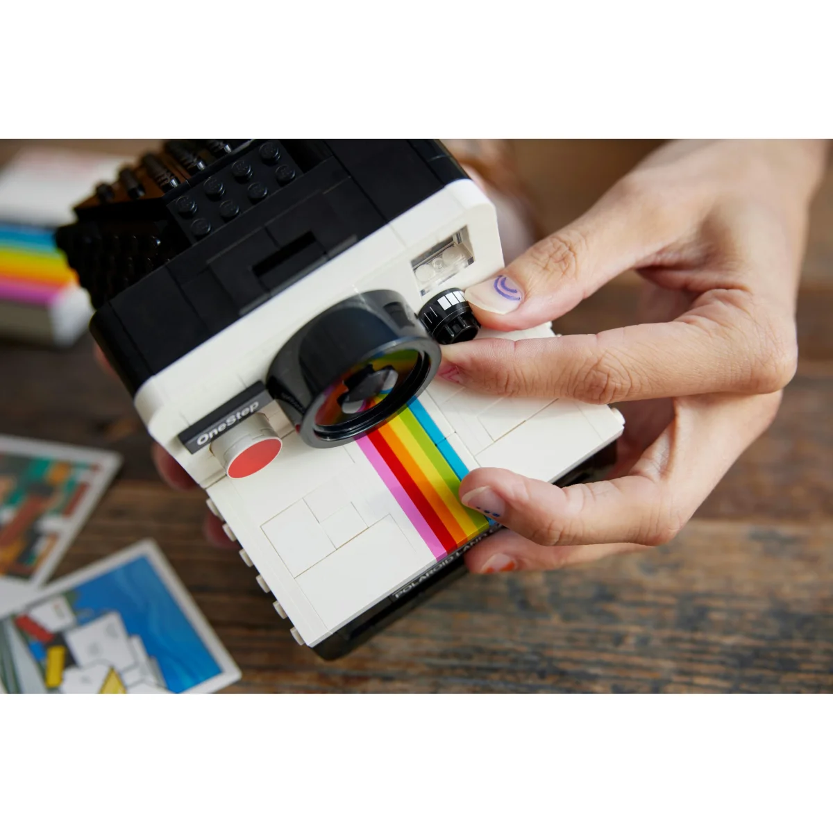 LEGO® Ideas Polaroid OneStep SX-70 Sofortbildkamera 21345 LEGO® Ideas Polaroid OneStep SX-70 Sofortbildkamera 21345