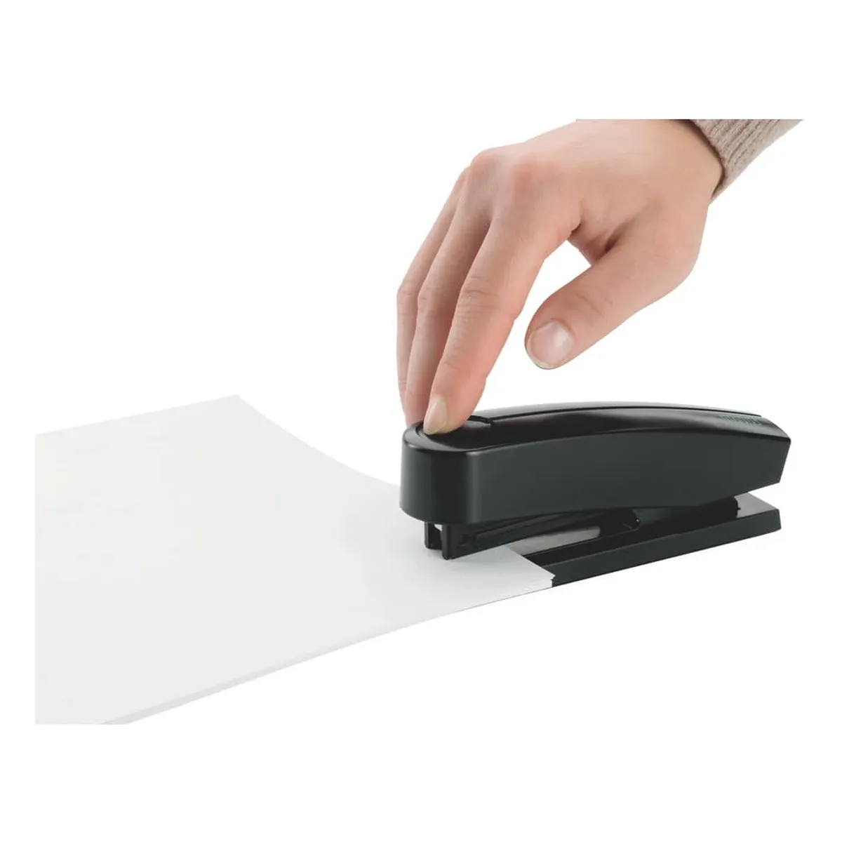 Novus Heftgerät B2 re+new - 25 Blatt, schwarz, inkl. 200 Klammern