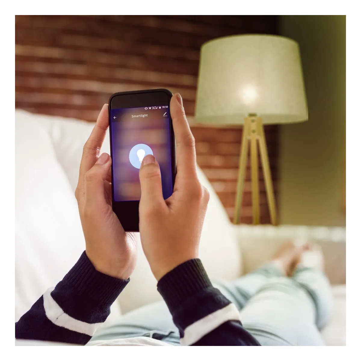 Alecto SMARTLIGHT120 Smart-Filament-LED-Lampe mit Wi-Fi
