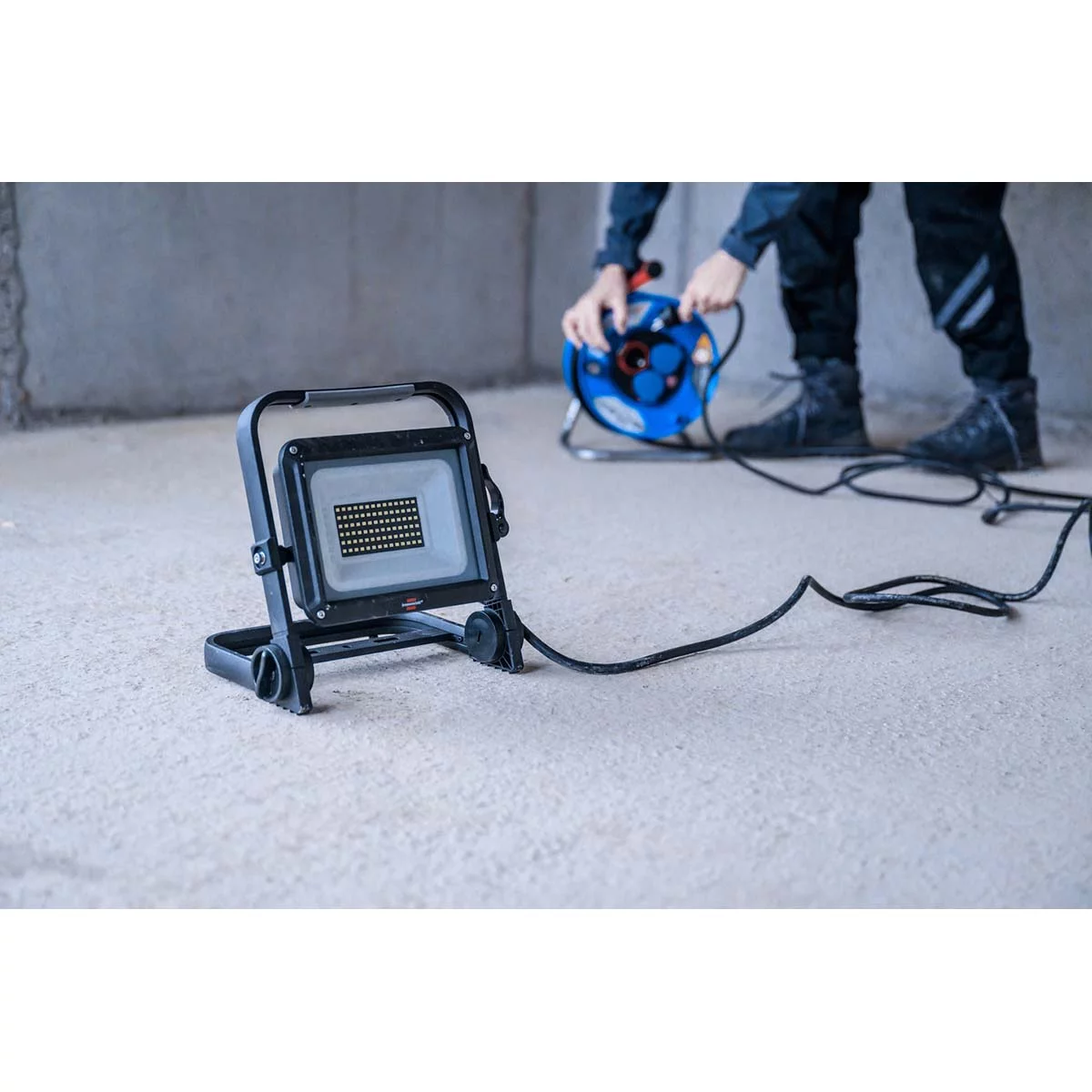 Brennenstuhl Mobile LED-Bauleuchte JARO 7060 M, 50W