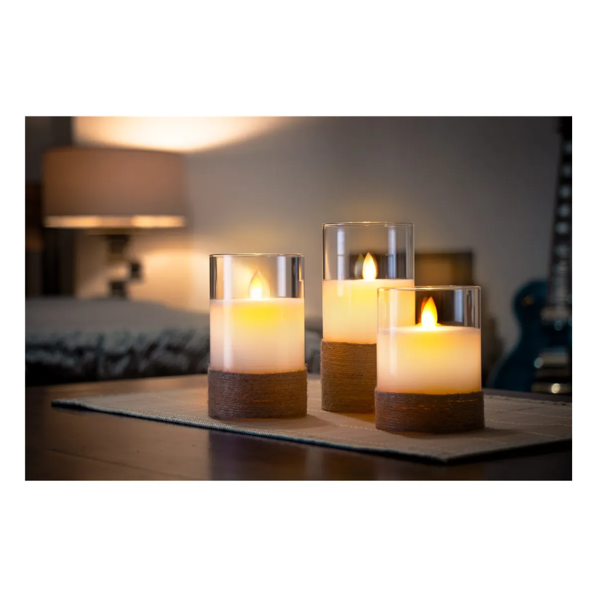 Goobay 3er-Set LED-Echtwachs-Kerzen im Glas, weiß