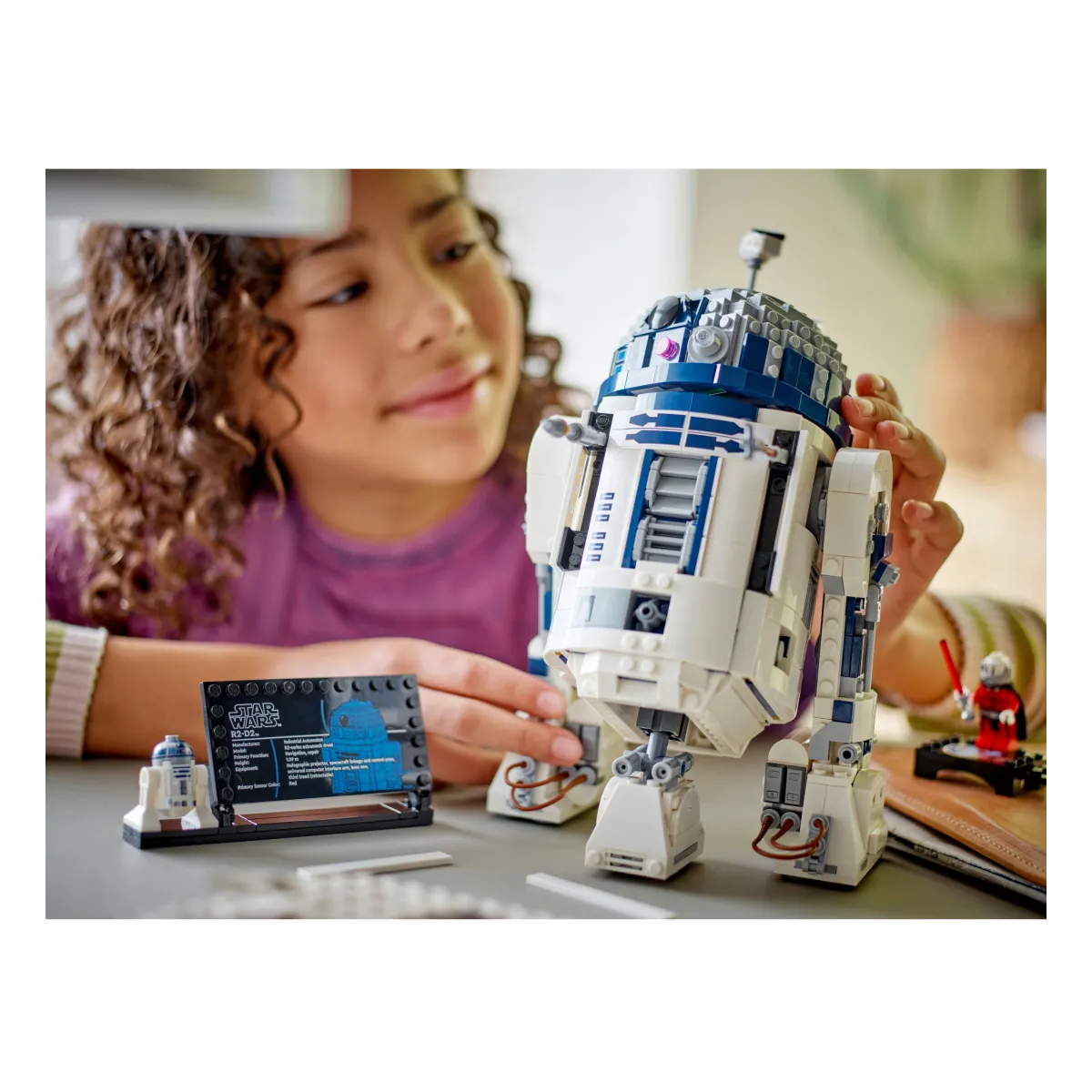 LEGO® Star Wars - R2-D2 75379 LEGO® Star Wars - R2-D2 75379